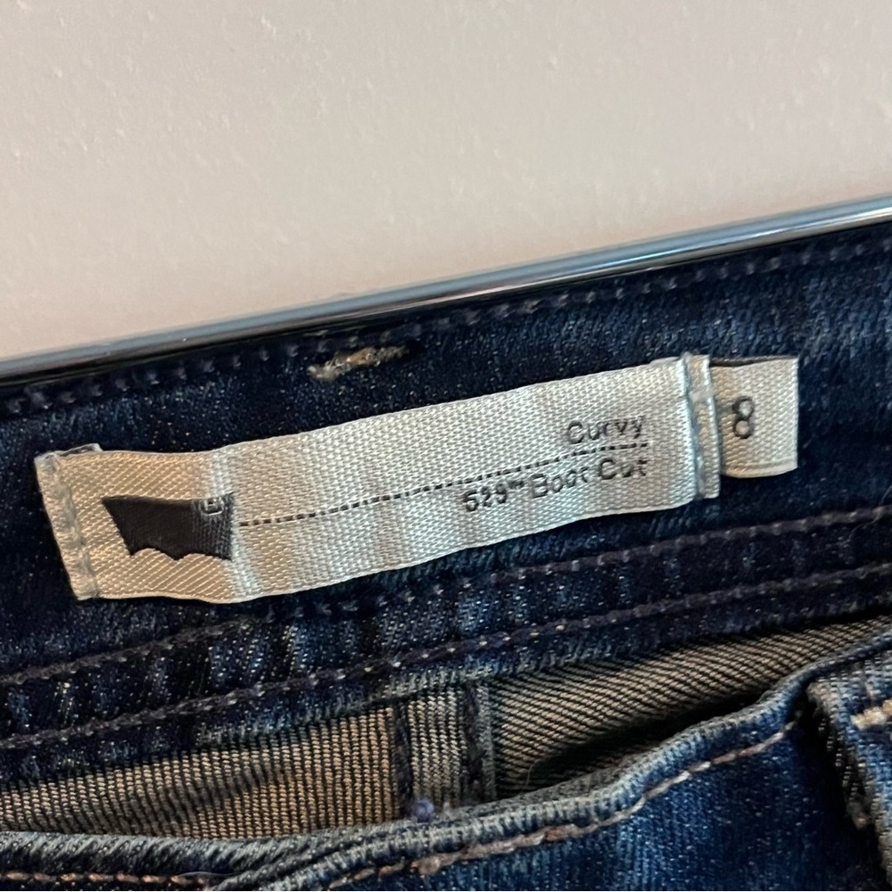 Levi’s Curvy 529 Bootcut denim jeans women’s size 8 - Picture 2 of 4